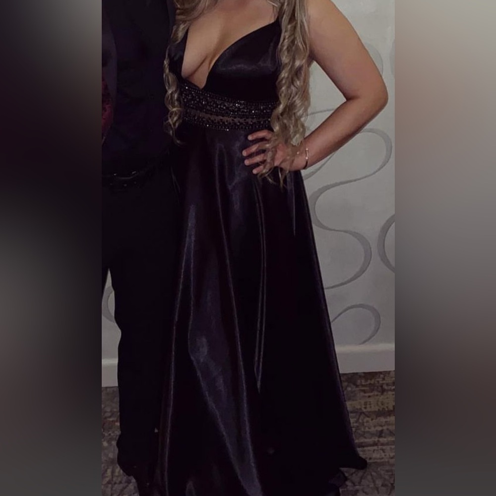 Size 12 black full-length prom/formal dress with black beaded detail waist